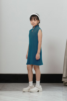 Arai Teal Dress Girl 